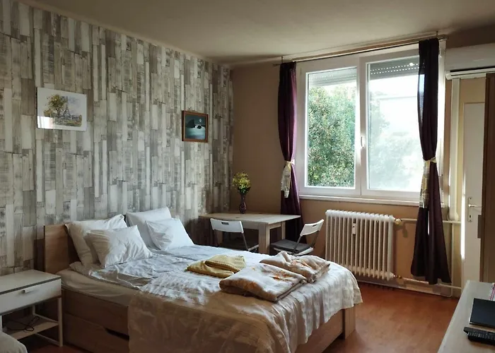 Poetyi Flat